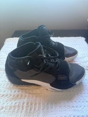 Jordan Zion 2 Basketball Shoes Size 12